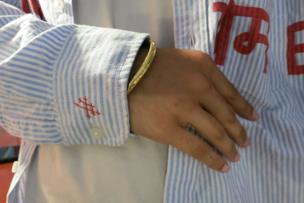 selfless love buttondown